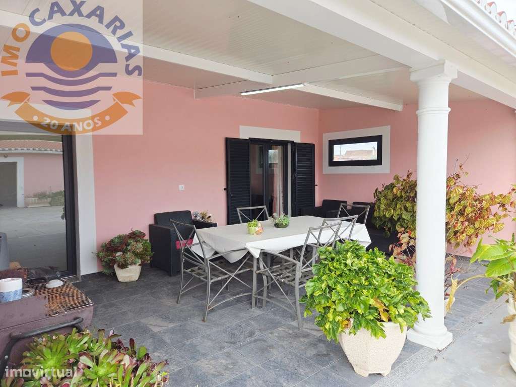 Magnífica moradia de rés do chão de tipologia T3-26