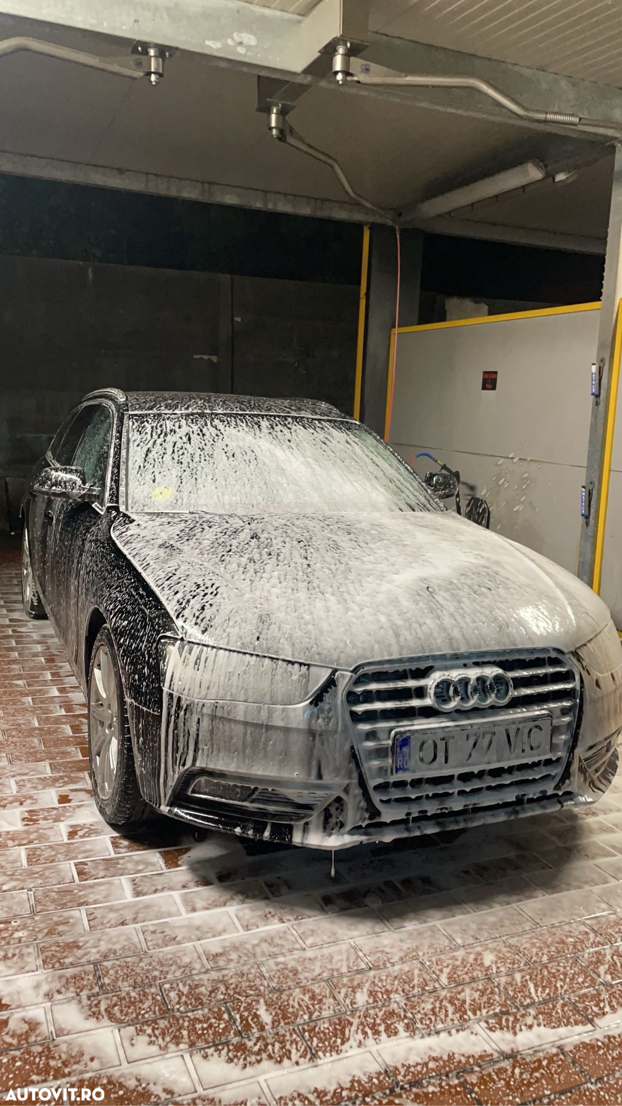 Audi A4 2.0 TDI Avant - 14