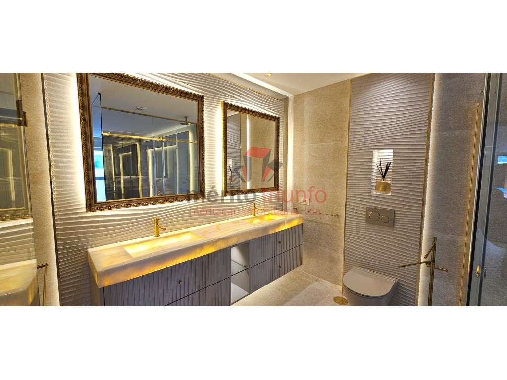 *Oferta de Escritura e Registo - Apartamento T4 de LUXO junto à Pra...-36