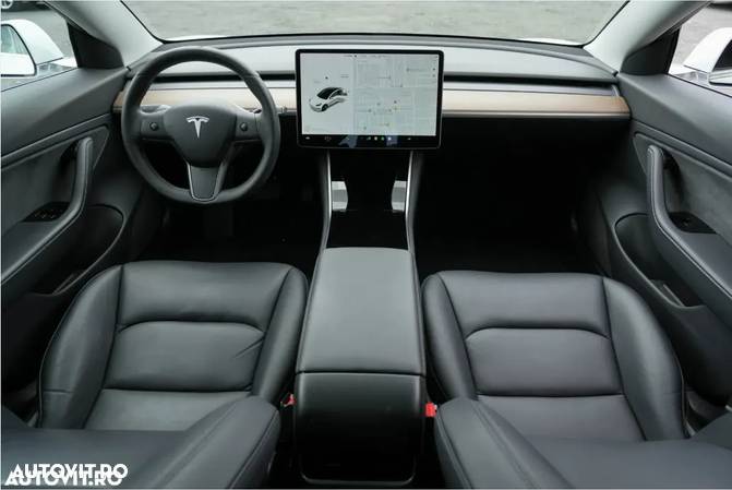 Tesla Model 3 AWD Dual Motor - 8