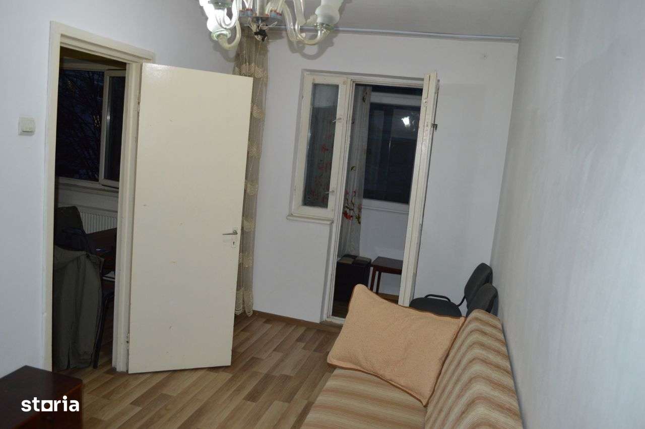 Vânzare Apartament 2 Camere zona Polux, Ploiesti-10