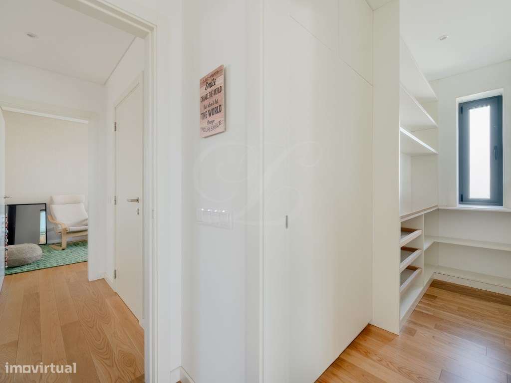 Moradia T8 c/Piscina | Queijas-17