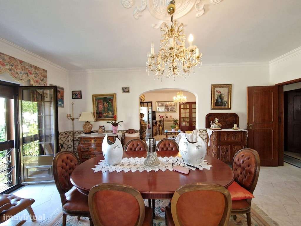 Moradia isolada como nova em Fernão Ferro-48