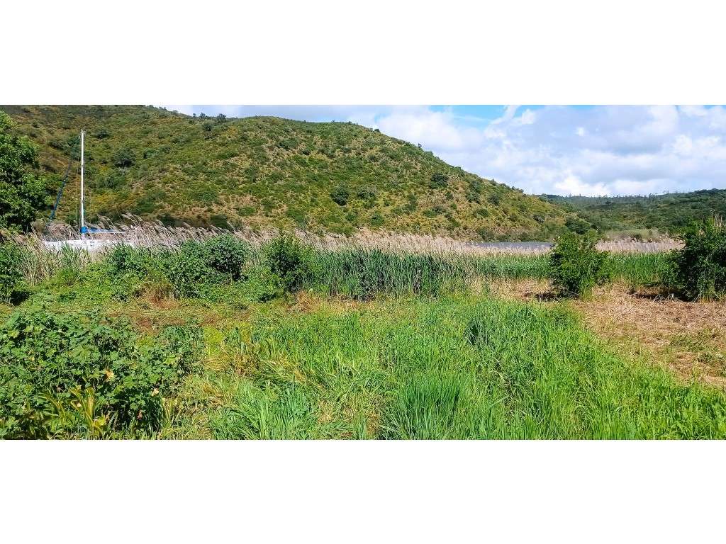 Terreno junto ao Rio Guadiana em Guerreiros do Rio - Alcoutim - Grande imagem: 4/16
