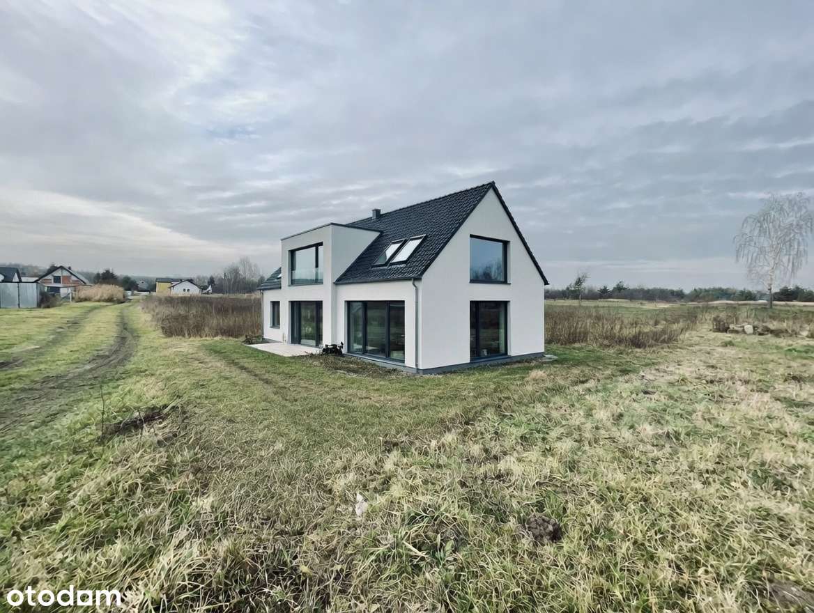 Prąd, woda, kanalizacja | Droga utwardzona | Prostokąt | Płaska | Park-1