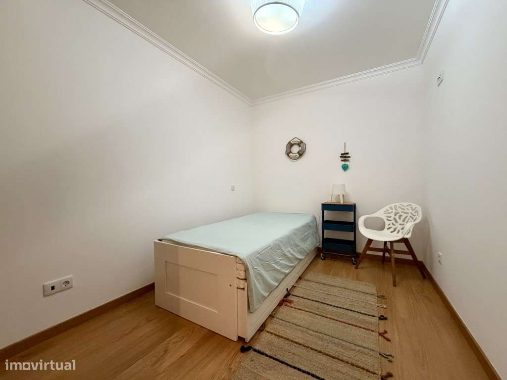 Excelente apartamento T1+1 a 800 m da Praia da Nazaré com Garagem e...-12