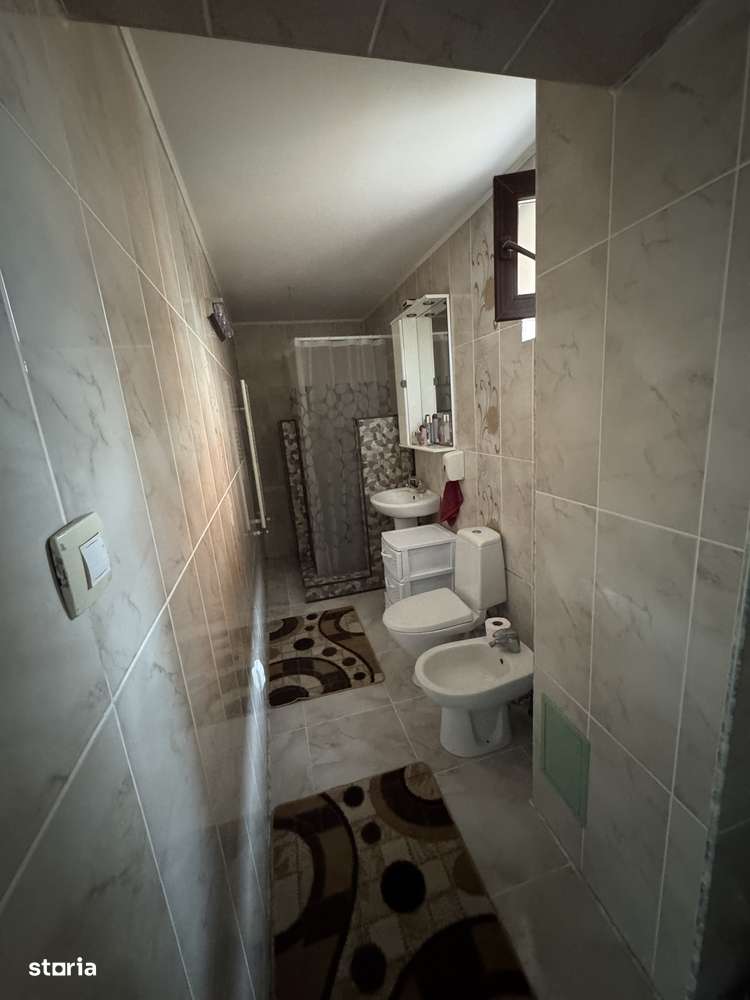 Casă cu 4 camere, teren 450mp, preț 165.000 EUR-6