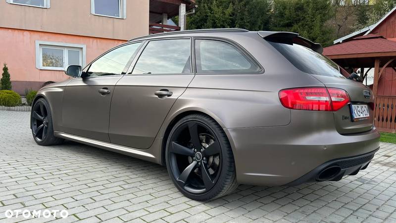 Audi RS4 Avant S tronic - 7