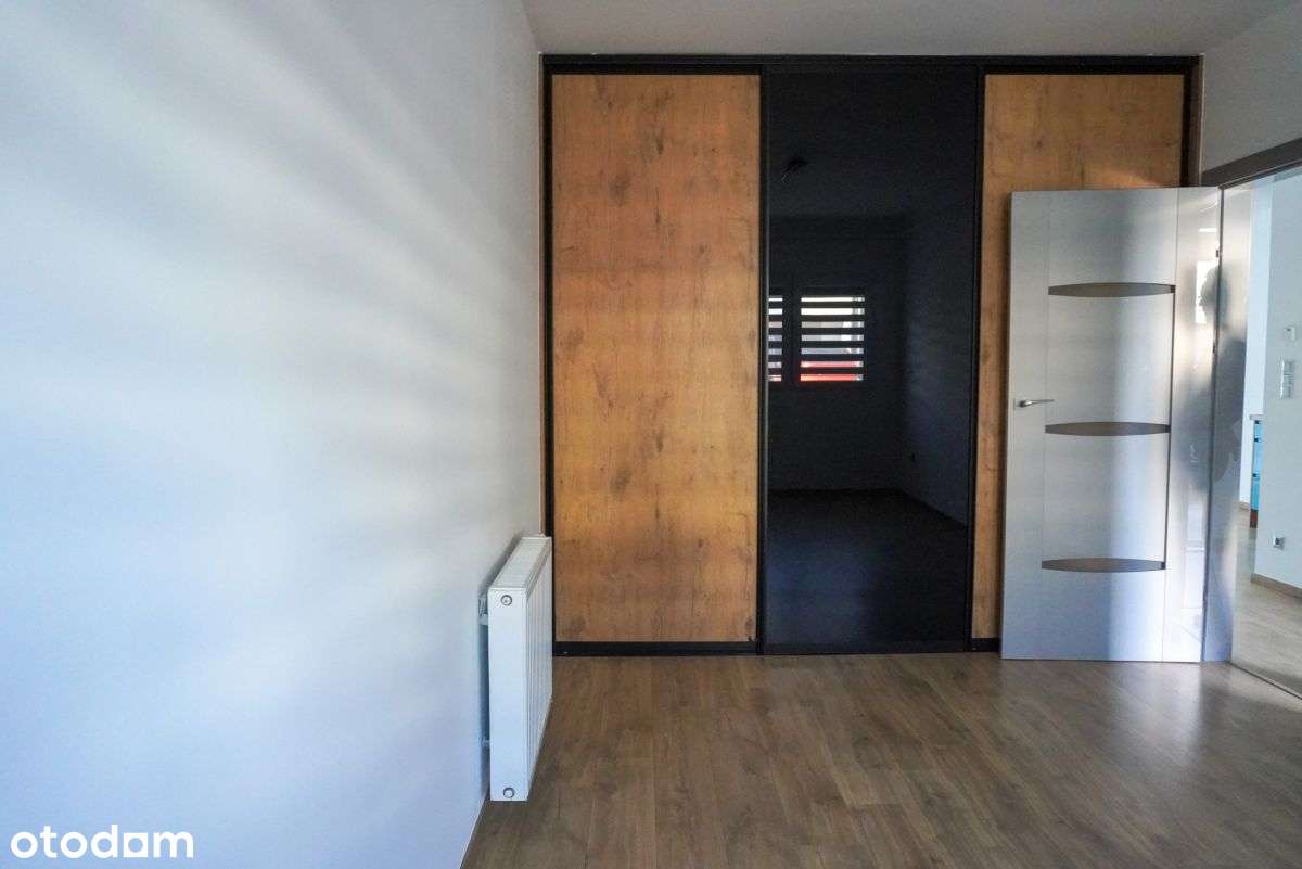 Bliźniak z ogródkiem w pobliżu Wieliczki-13