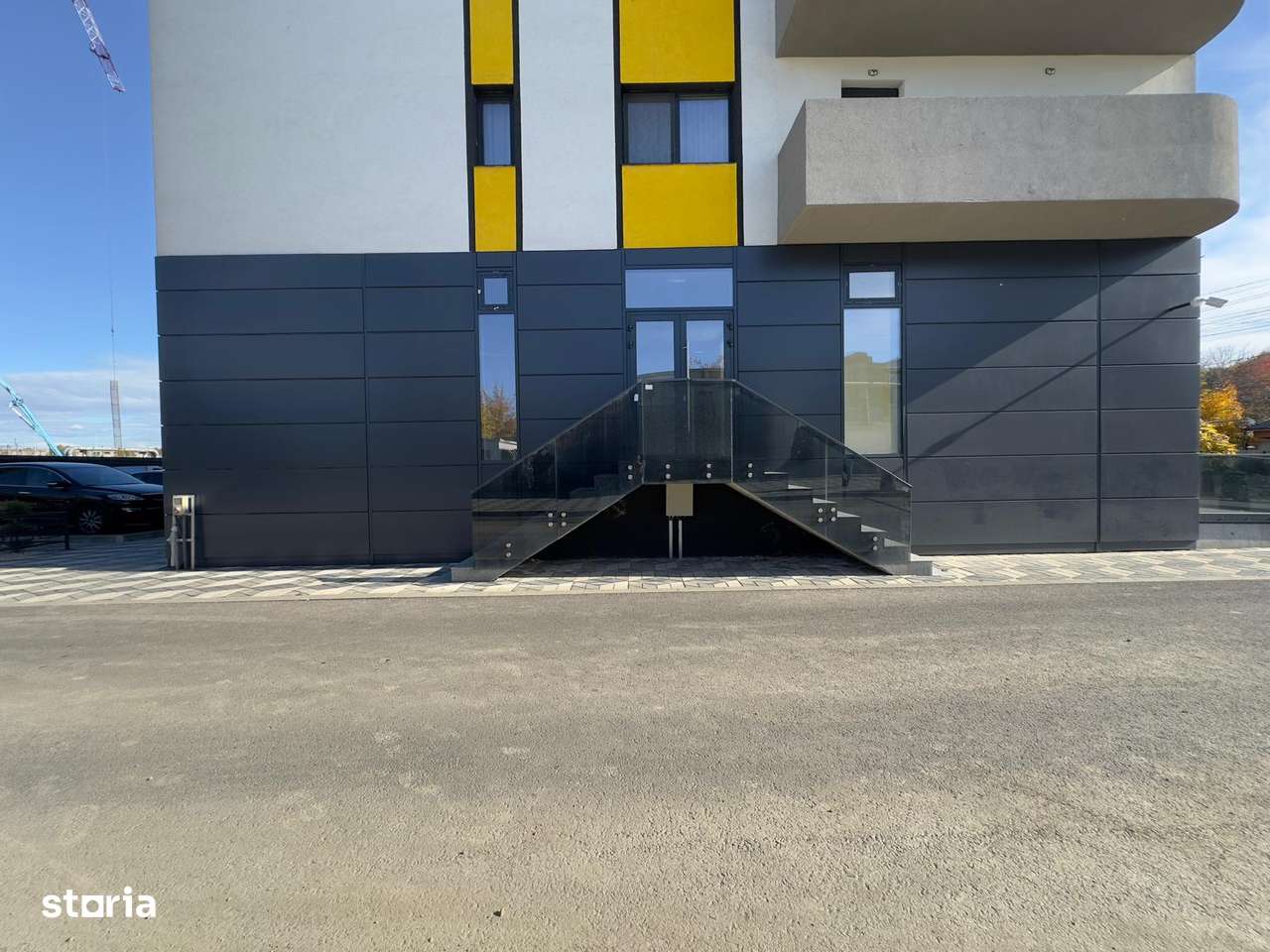 Spatii de la 30mp la 222mp, bd. Poitiers-11