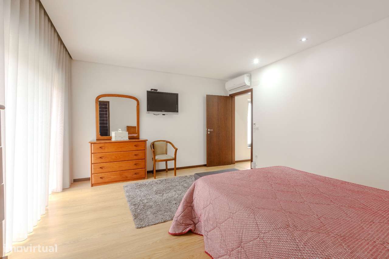 Moradia T3 Venda em Pousada de Saramagos,Vila Nova de Famalicão-19