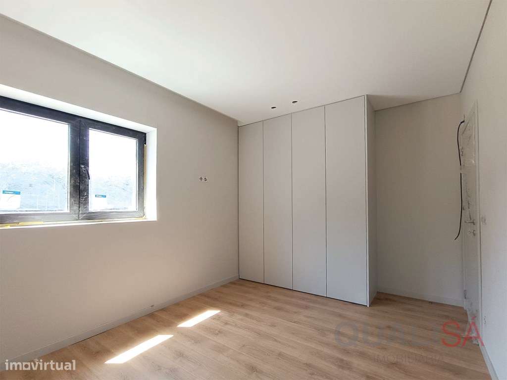 Apartamento T2 novo com logradouro e lugar de garagem em Ferreiros ...-7