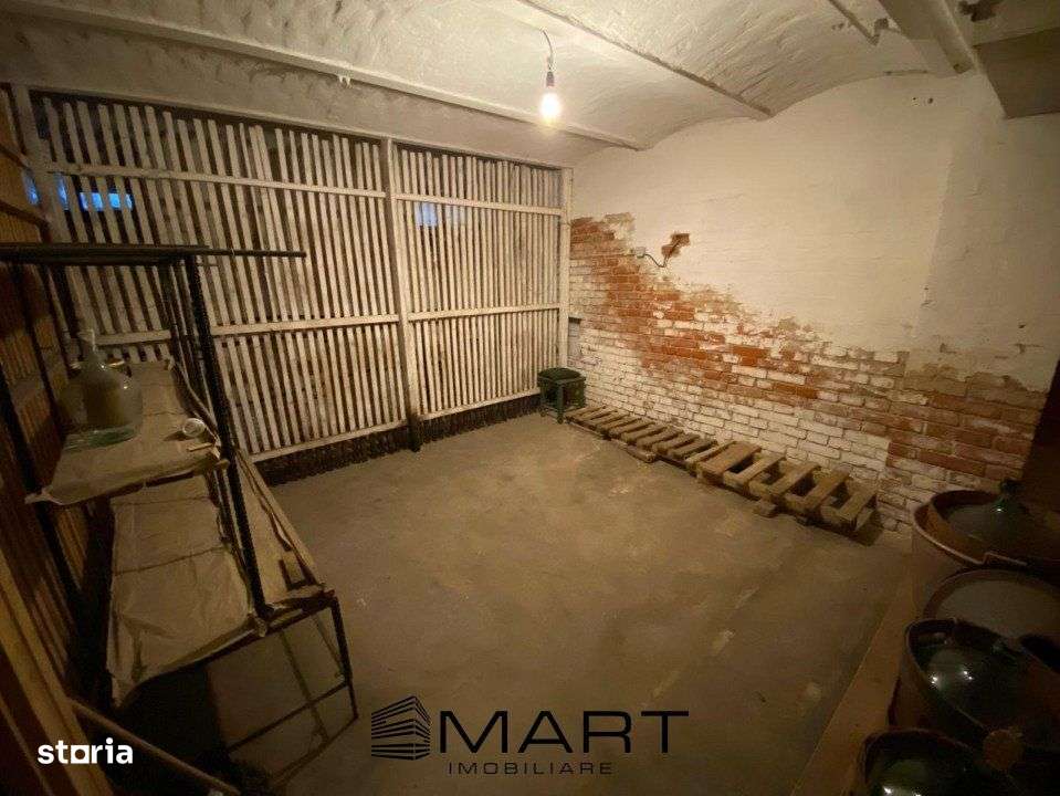 Spatiu depozitare 16 mp , Centrul Istoric - Imagine principală: 1/3