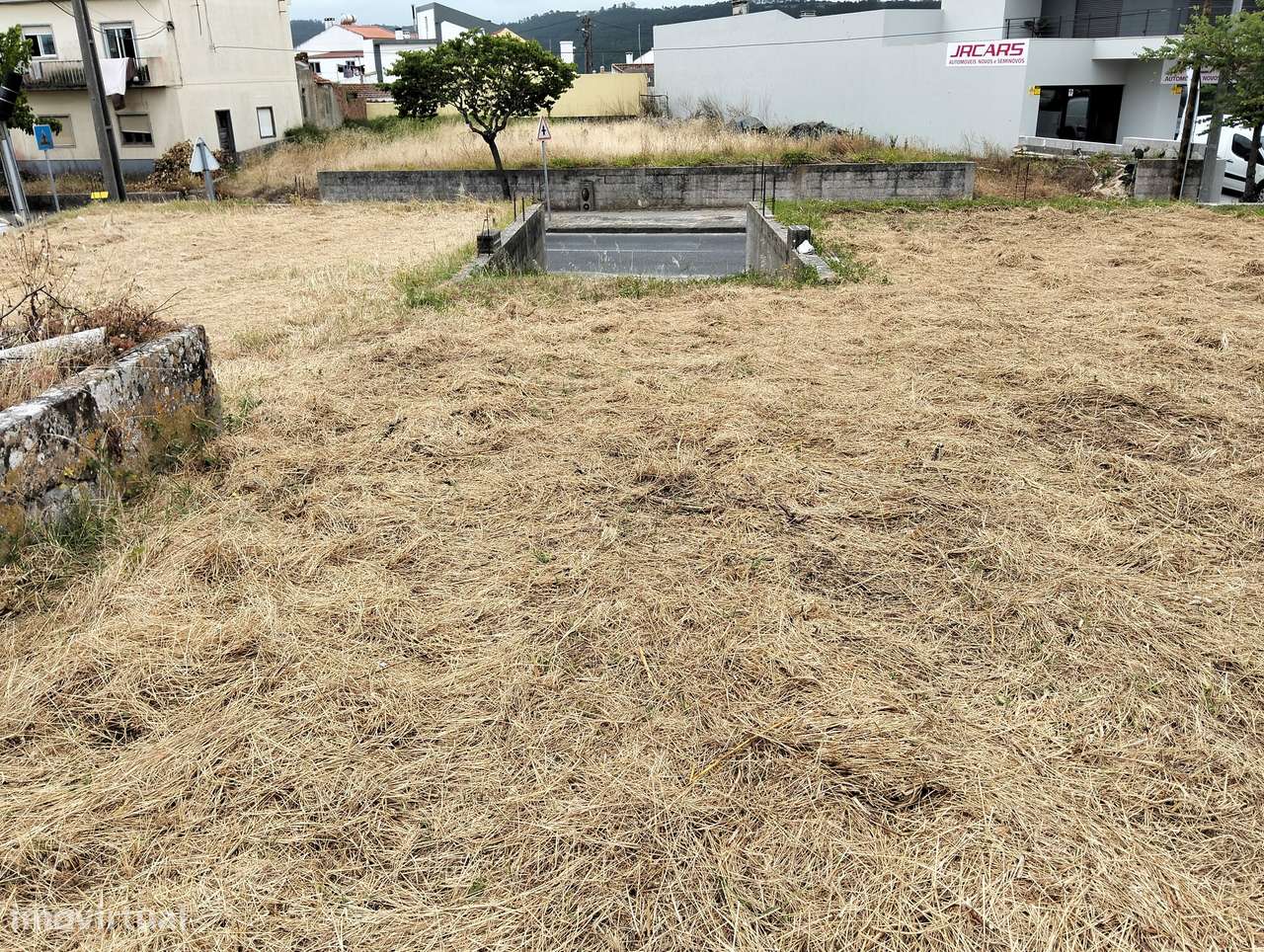 Terreno p/construção avenda principal Valado-Frades -Nazaré-Leiria-8