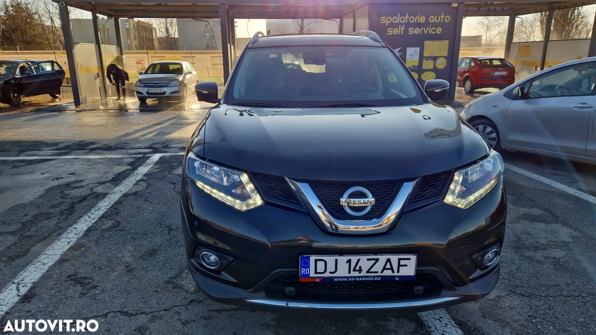 Nissan X-Trail - 2