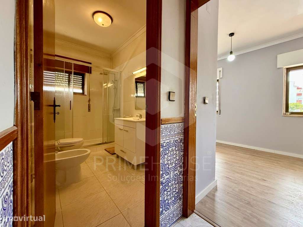Apartamento T1 Rés do Chão no Seixal, Amora.-22