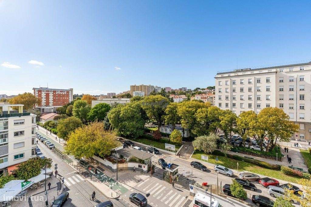 T2 Reabilitado entre Sete Rios e Praça de Espanha - Grande imagem: 2/25