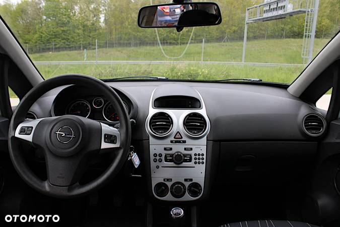 Opel Corsa - 19