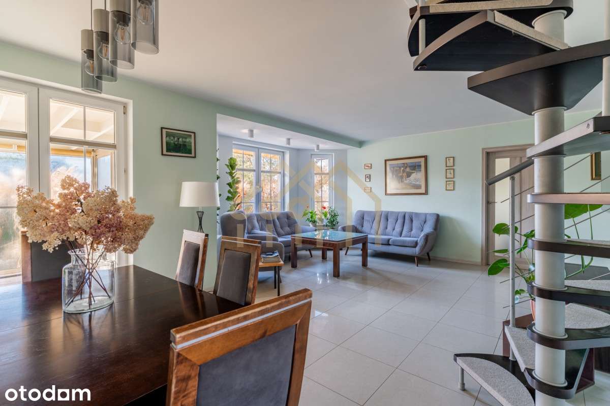 Komfortowy dom z pięknym ogrodem-3