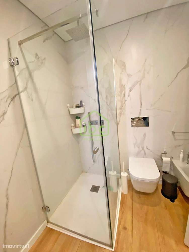 Excelente apartamento T3 frente ao mar | Póvoa de Varzim-9