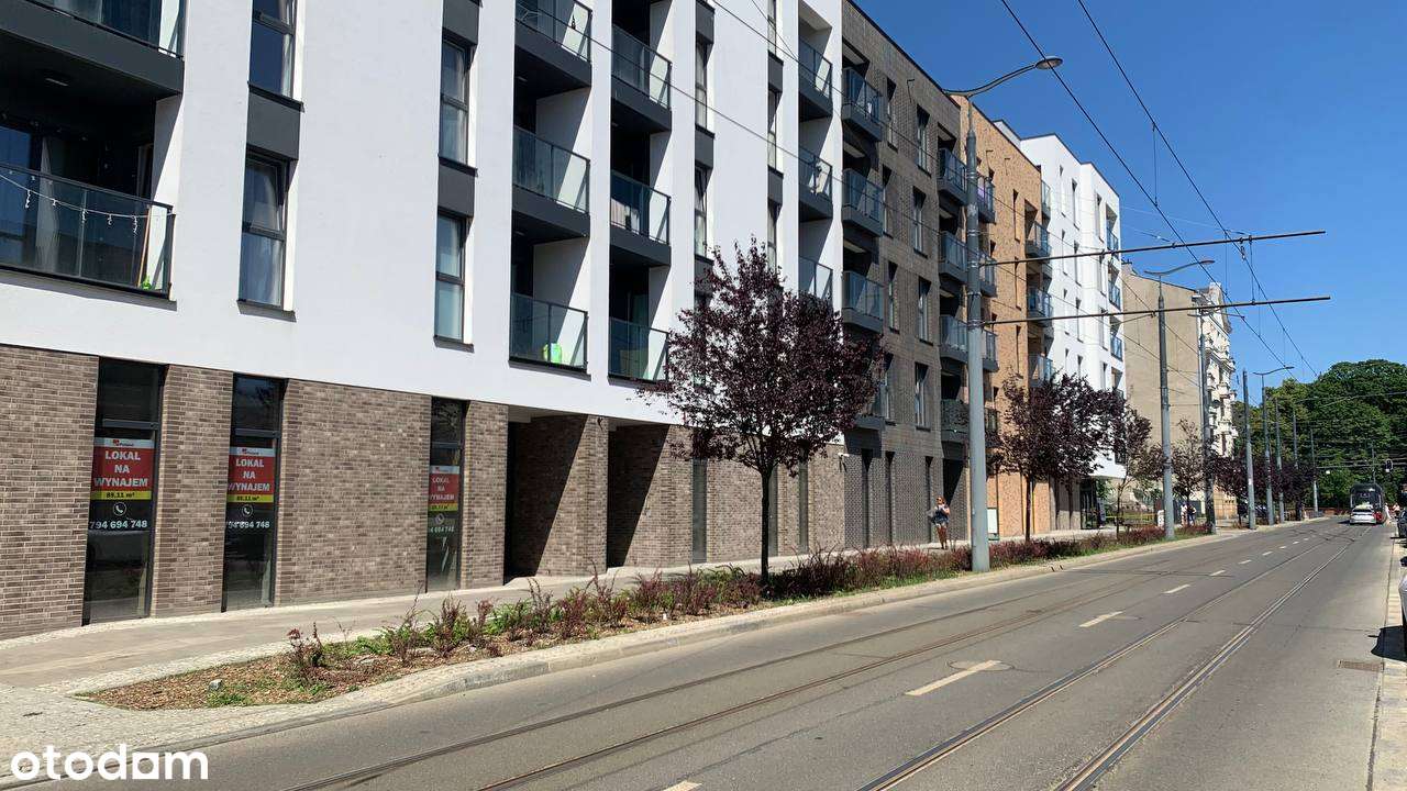 Lokal z witrynami na parterze | 3 min od Łódź Fabryczna | ROI 7,6%