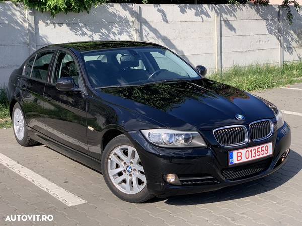 BMW Seria 3 318i Edition Lifestyle - 2