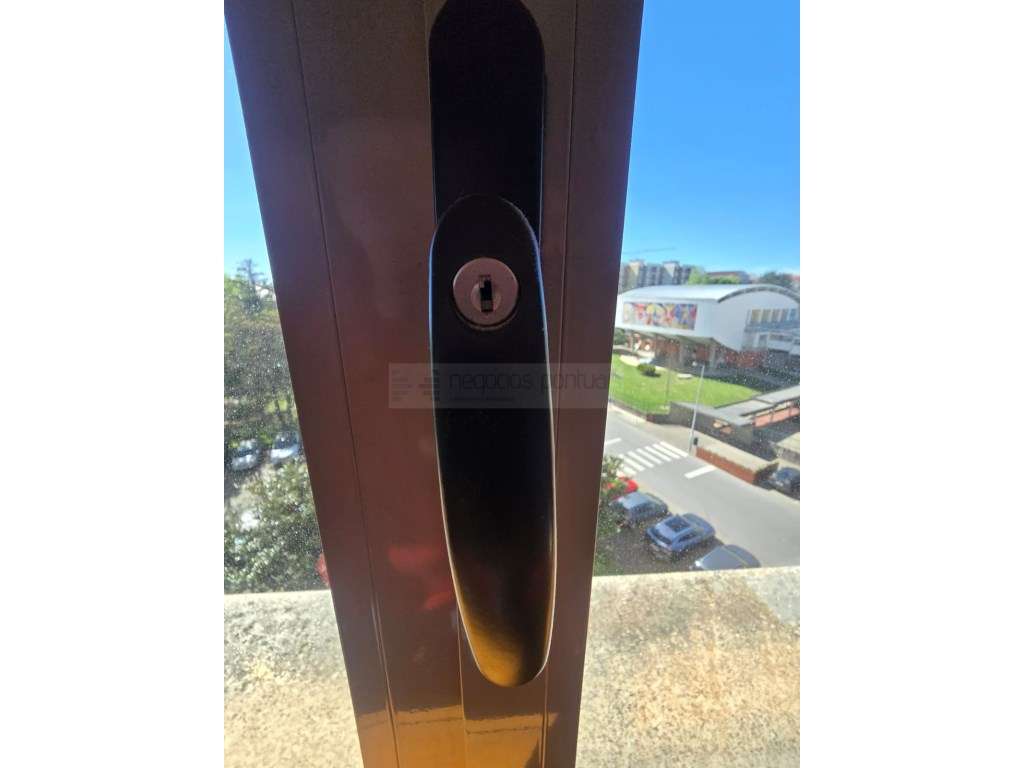 T4 com áreas generosas em São Victor, Braga | Junto a Escola Gulben...-22