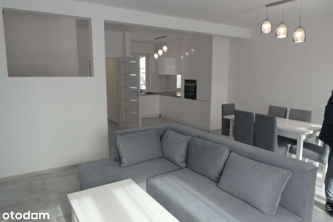 Przestronny dom inwestycyjny-1