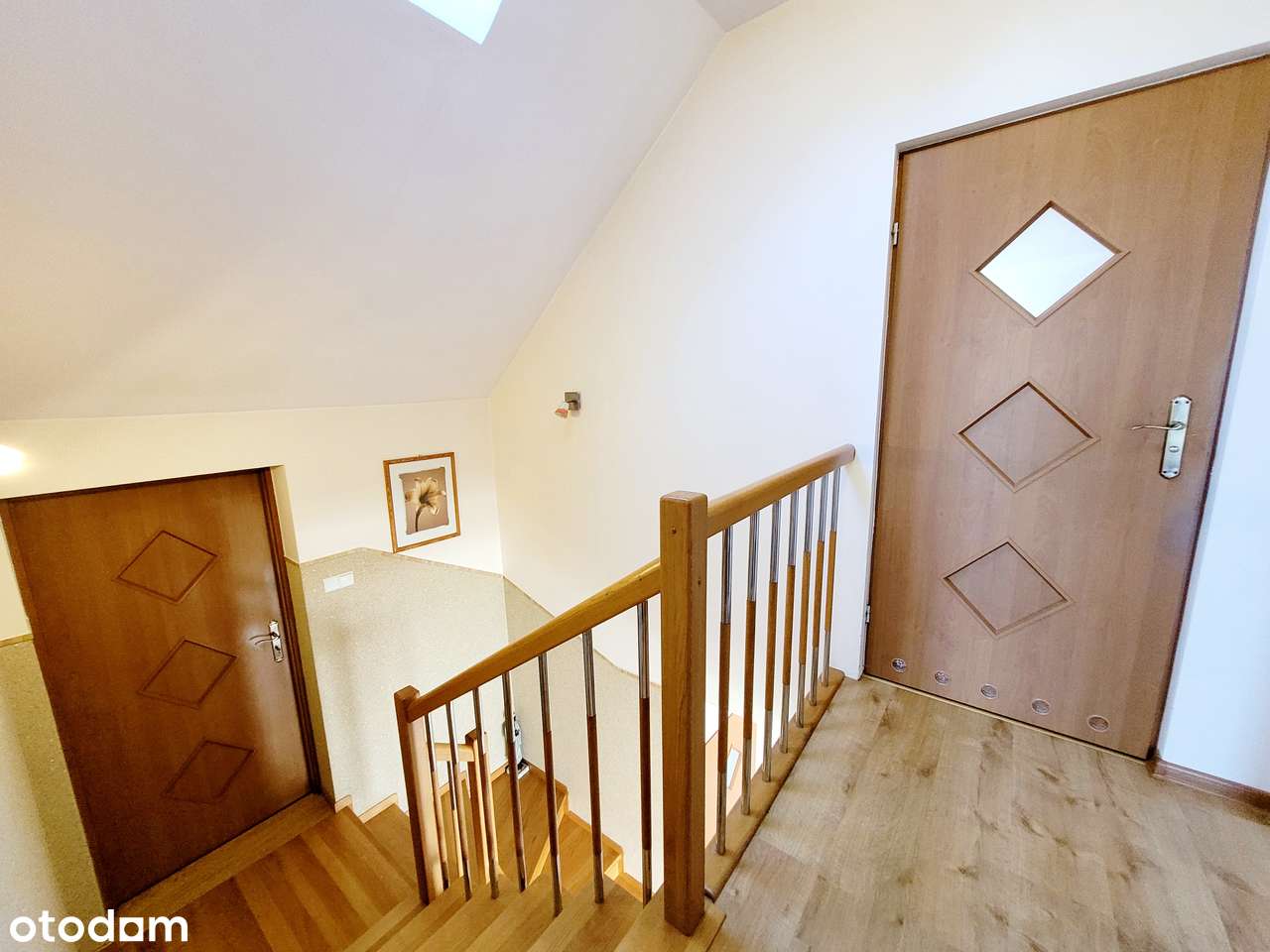 Piękny dom z bajecznym ogrodem!-16