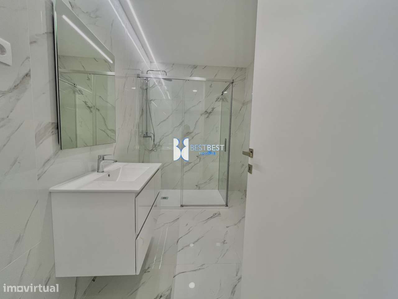 T3 NOVO , GRANDE VARANDA, DESIGN MODERNO, EQUIPADO, AIRO, BARCELOS-14