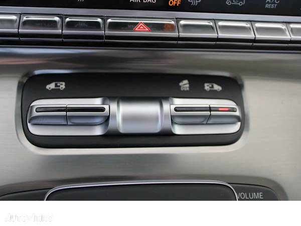 Mercedes-Benz V 300 d extralang 4Matic 9G-TRONIC - 12