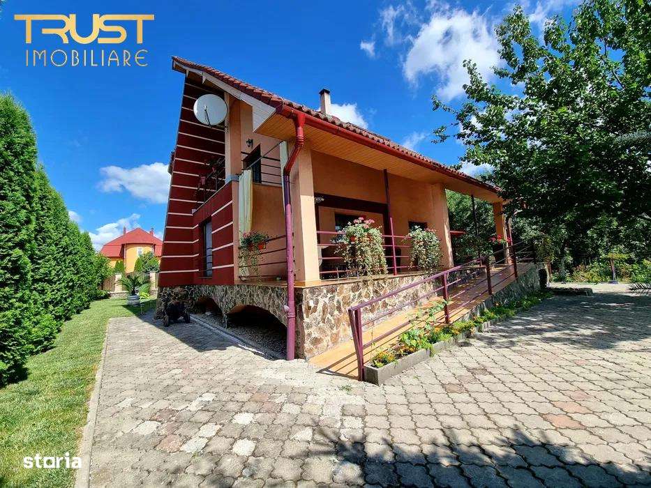 Casa de vanzare l 6 camere l Teren 1150 MP l Pret negociabil - Imagine principală: 2/8