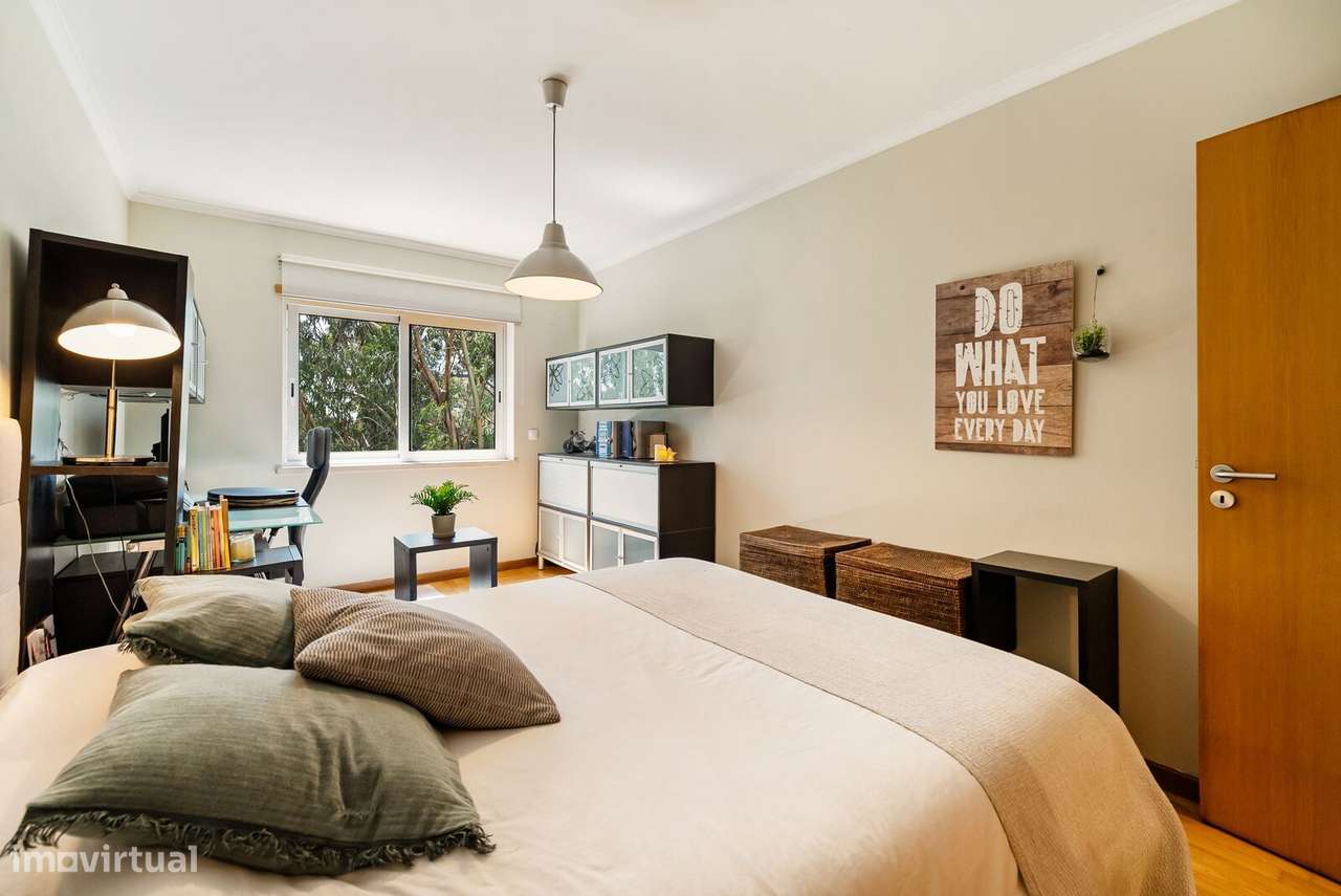 Apartamento T4 com estacionamento, Carnaxide, Oeiras-19