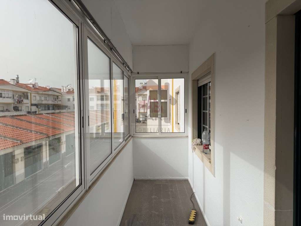 Excelente T2+1 Na Urbanização do Brejo-25