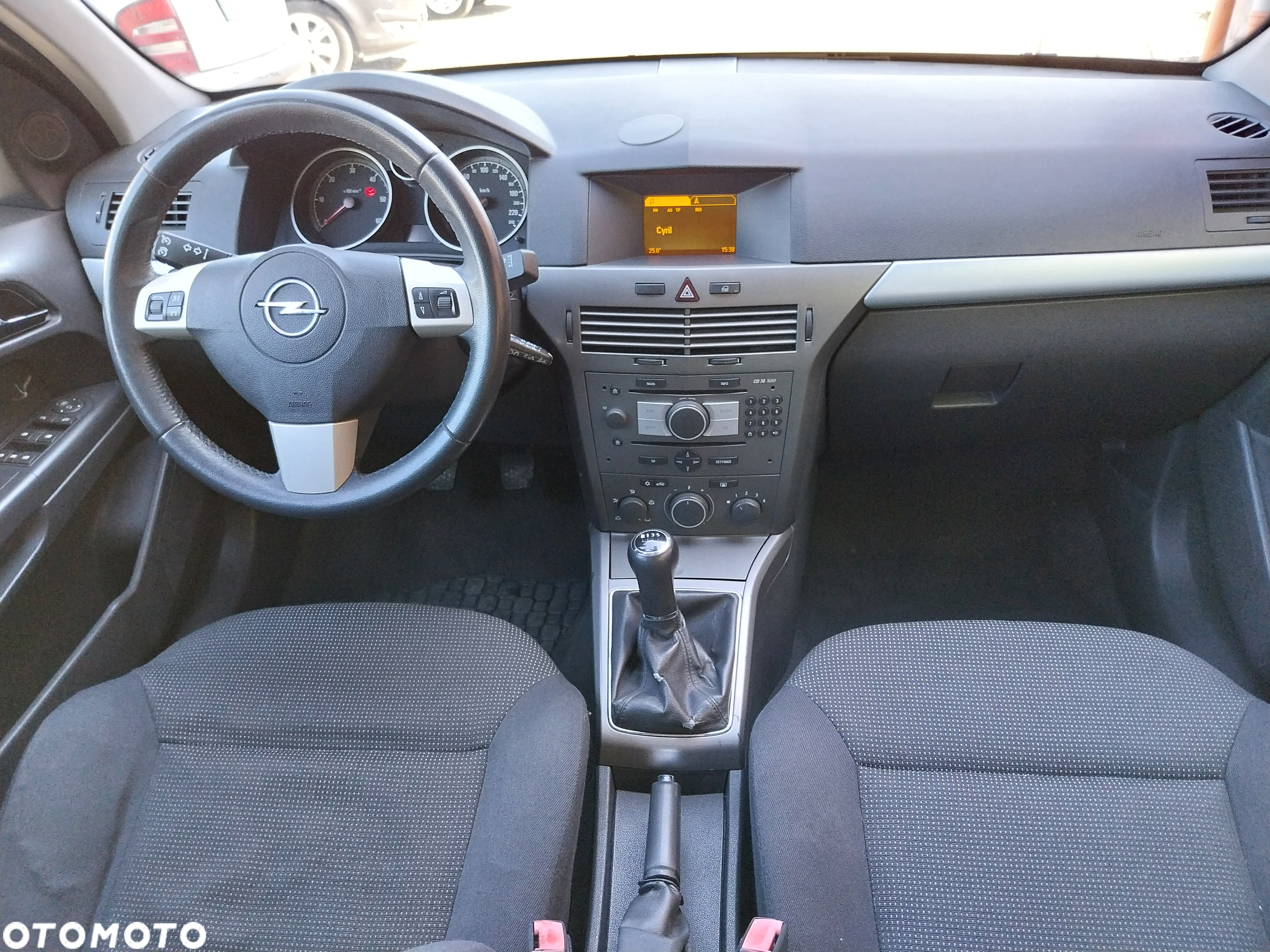 Opel Astra III 1.9 CDTI - 26