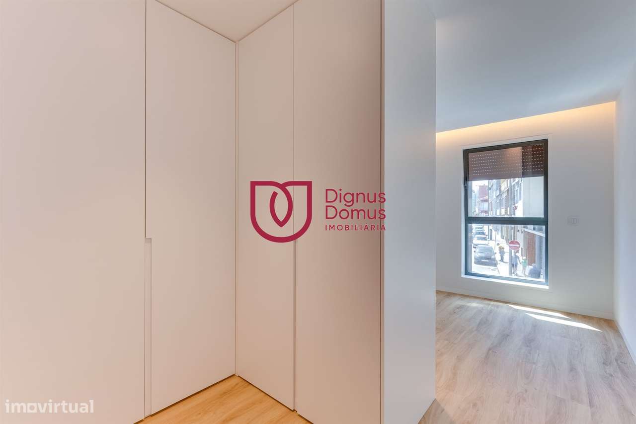 Apartamento T3 com 2 Lugares de Garagem — Centro de Gaia-19