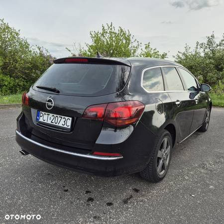 Opel Astra 2.0 CDTI DPF Sports Tourer - 6