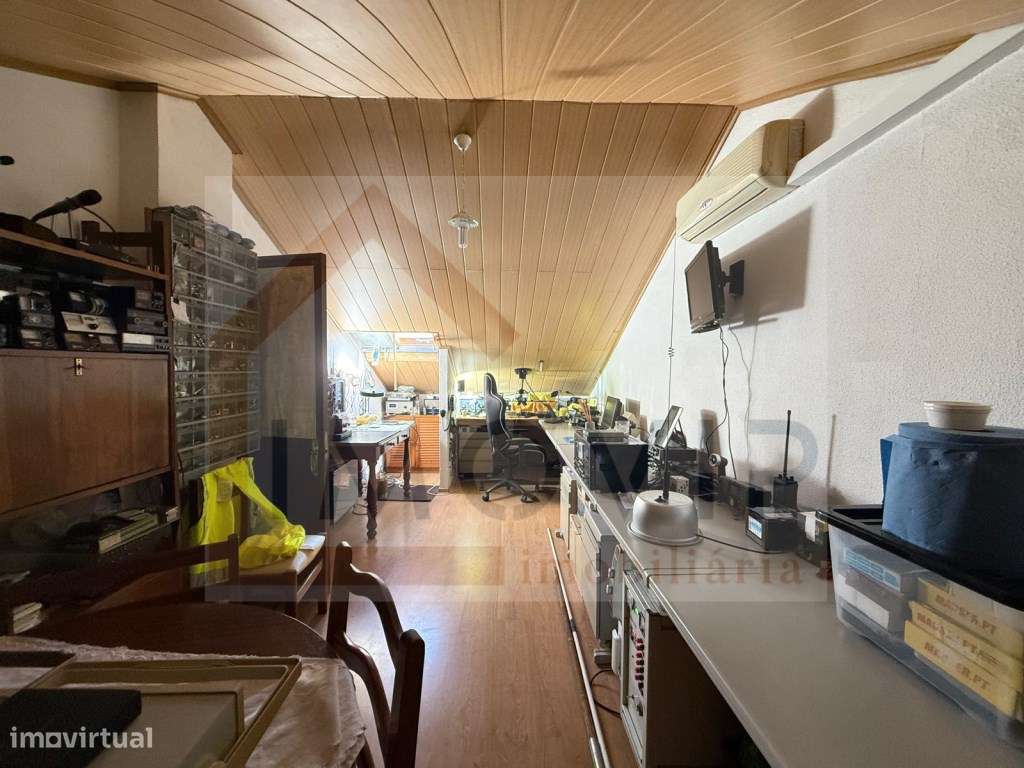 APARTAMENTO T3 NO LICEU EM SETUBAL-19