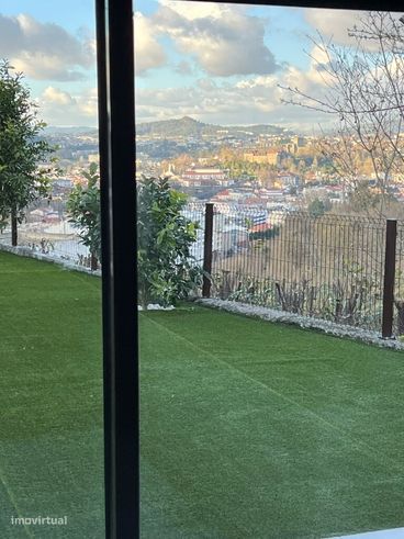 Prédio habitacional com 5 apartamentos arrendados-8