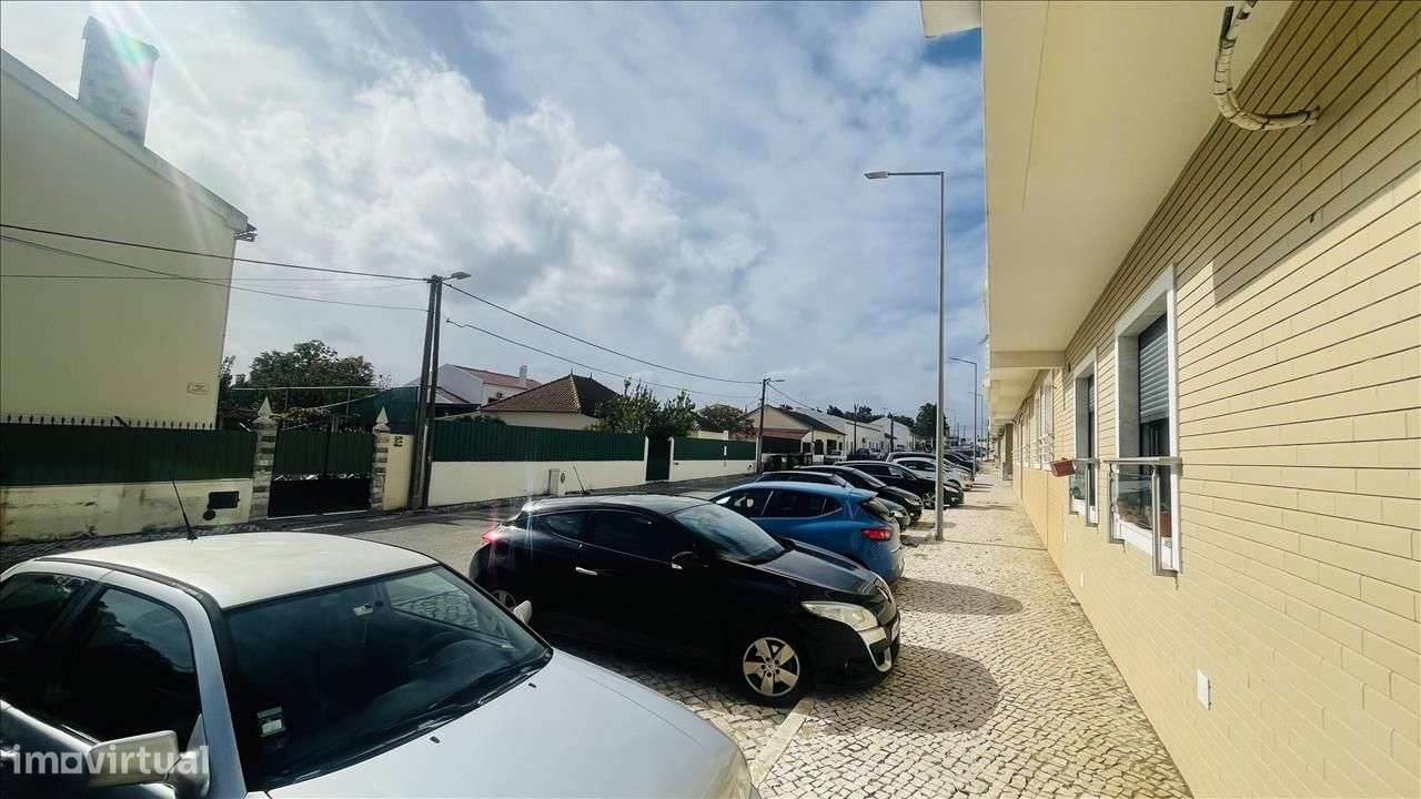 Apartamento familiar T4 no Pinhal Novo - Grande imagem: 5/6