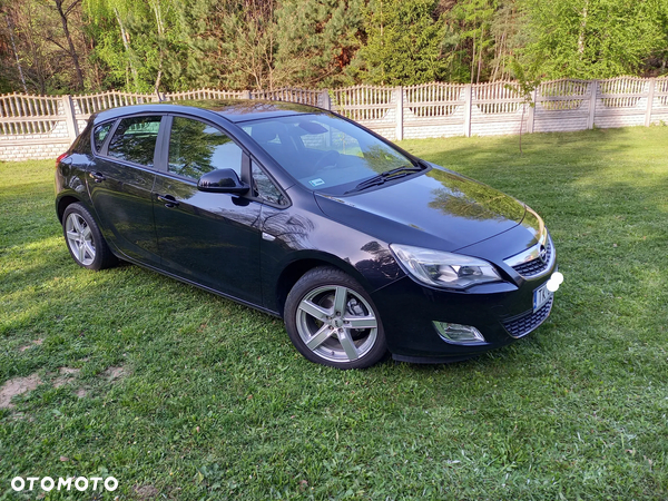 Opel Astra IV 1.6 Cosmo - 12