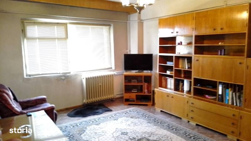 Vanzare apartament 2 camere in Ploiesti zona Mihai Bravu