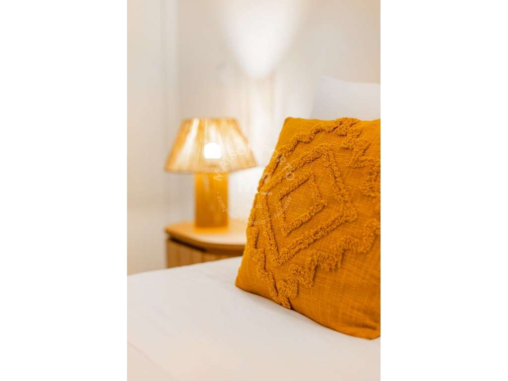 Apartamento T1 Duplex Totalmente Equipado e Mobilado no Bonfim, Porto-26