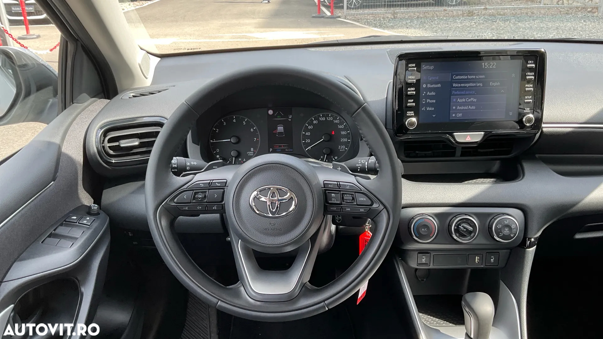 Toyota Yaris 1.5 L CVT Dynamic - 19