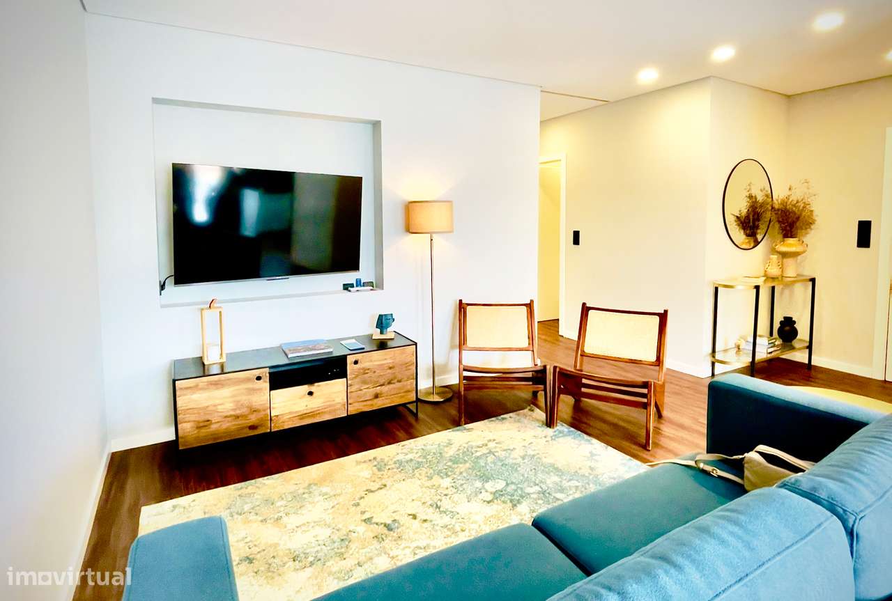 Excelente apartamento T2 renovado - Grande imagem: 5/13