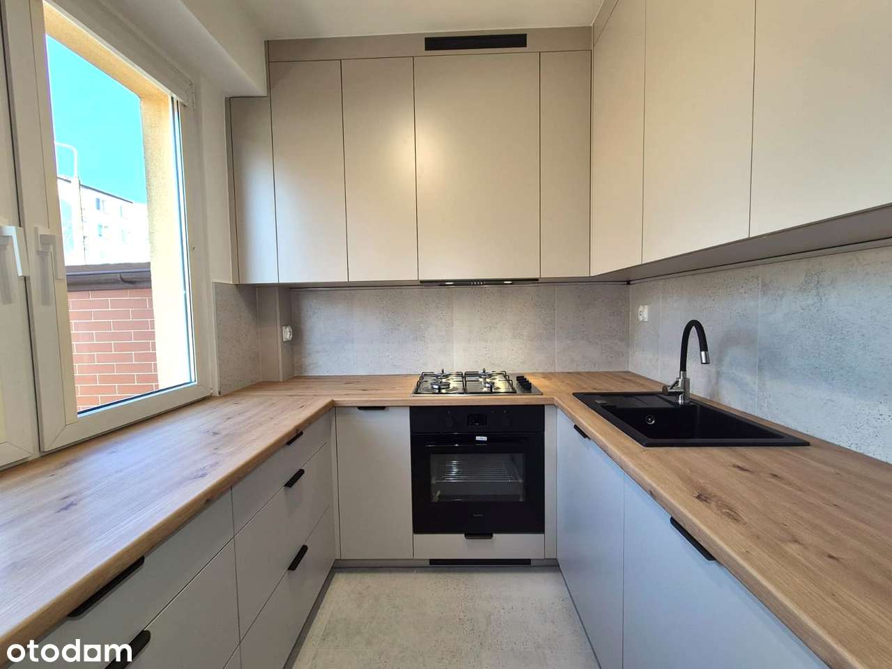 Przestronne 62 m² po generalnym remoncie –parter, świetna lokalizacja!-4