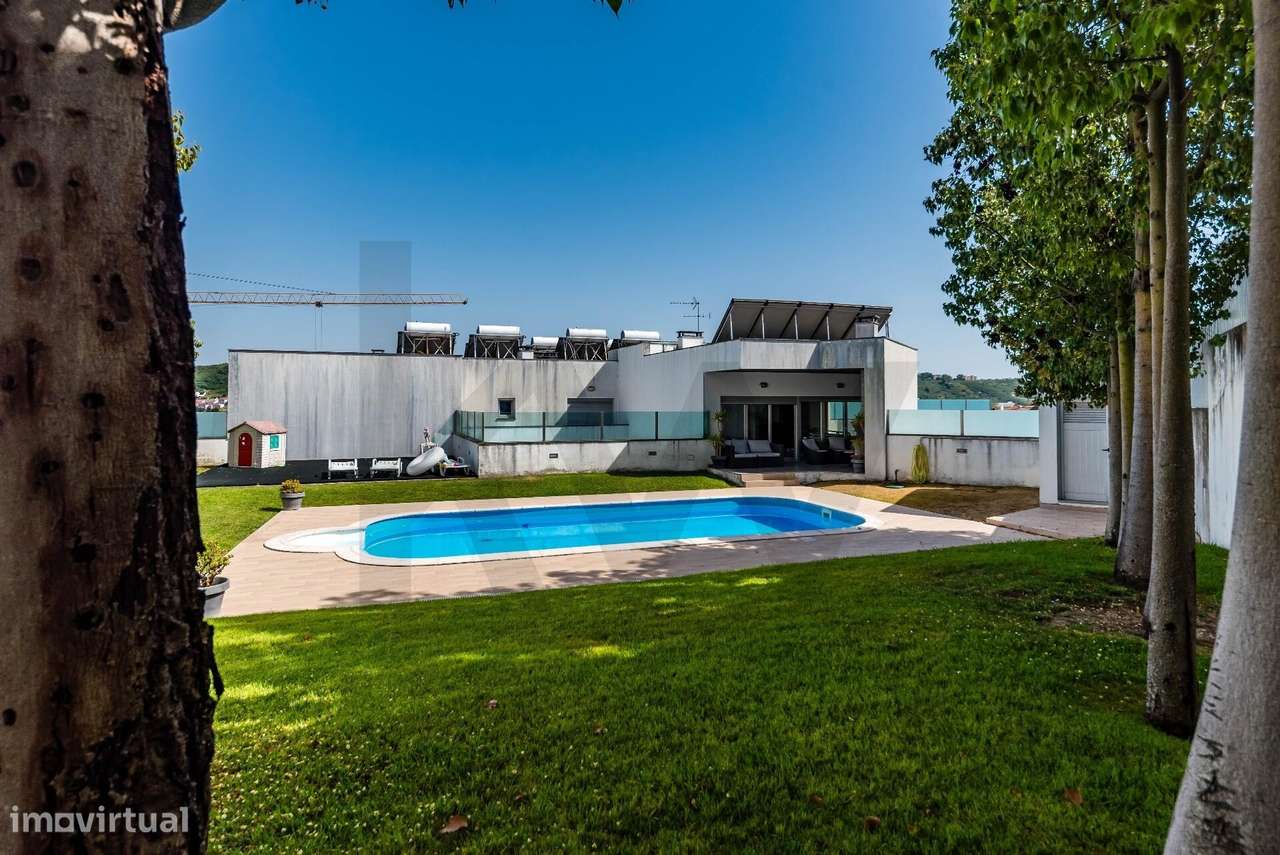 Apart T3 -  Condomínio fechado - Varandas - Piscina - Box para 3 viatu-45