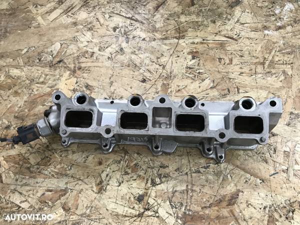 Rampa injector Volkswagen Passat B6 1.4 TSI DSG R-LINE - 1