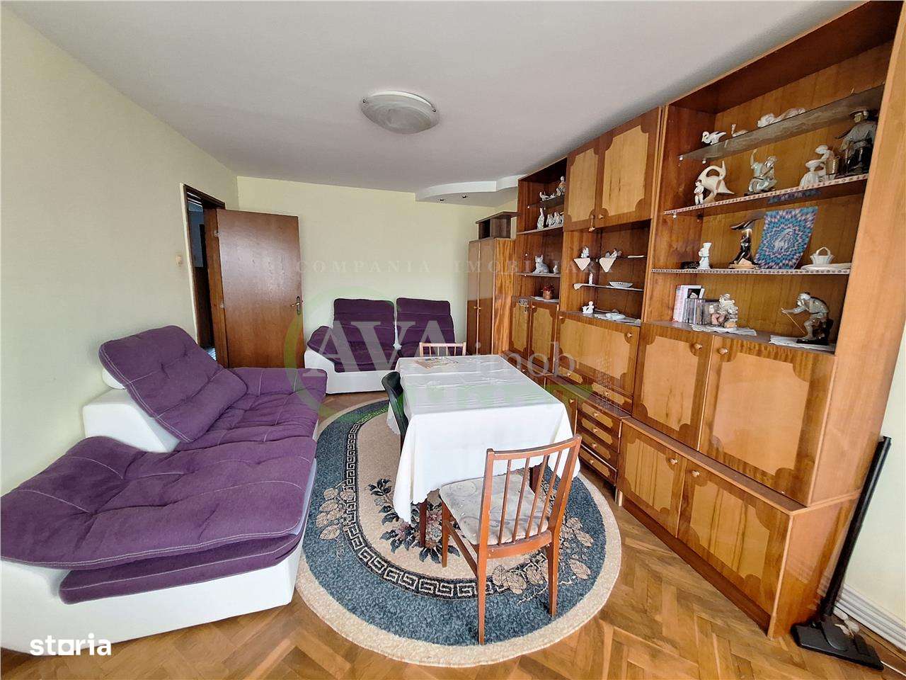 Apartament 3 camere decomandat Bistrita Lac-Bacau etaj 3| 2 bai - Imagine principală: 1/12