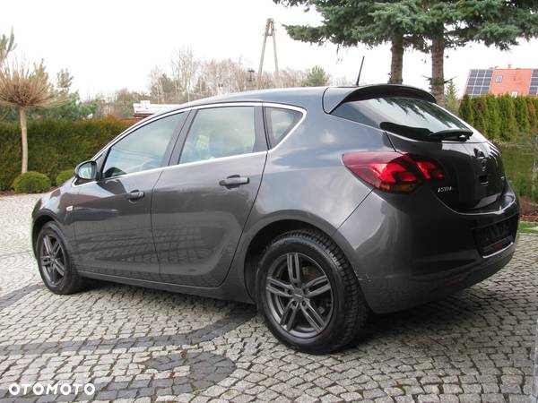 Opel Astra IV 1.4 Enjoy - 6